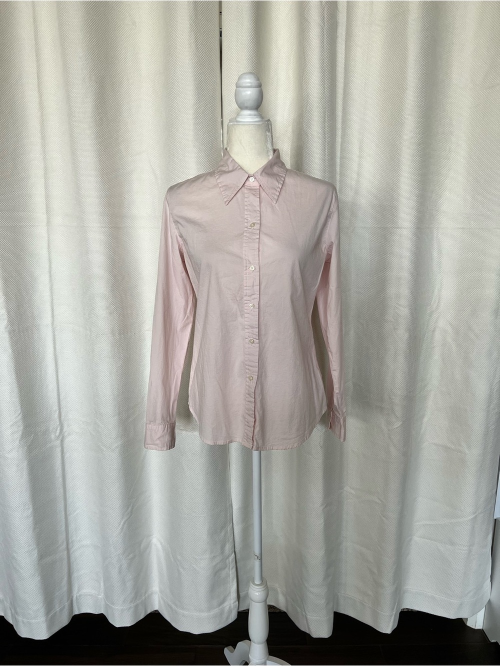 GAP Women's Light Pink Button-Down Shirt